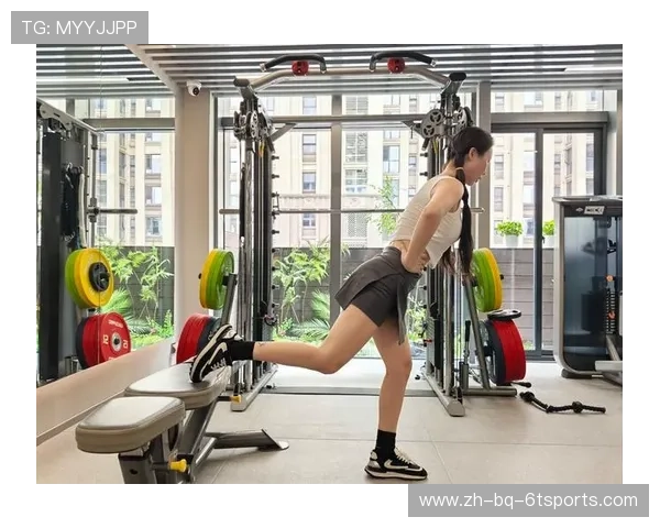 健身器材锻炼臀肌的方式，提升体育训练塑形效果